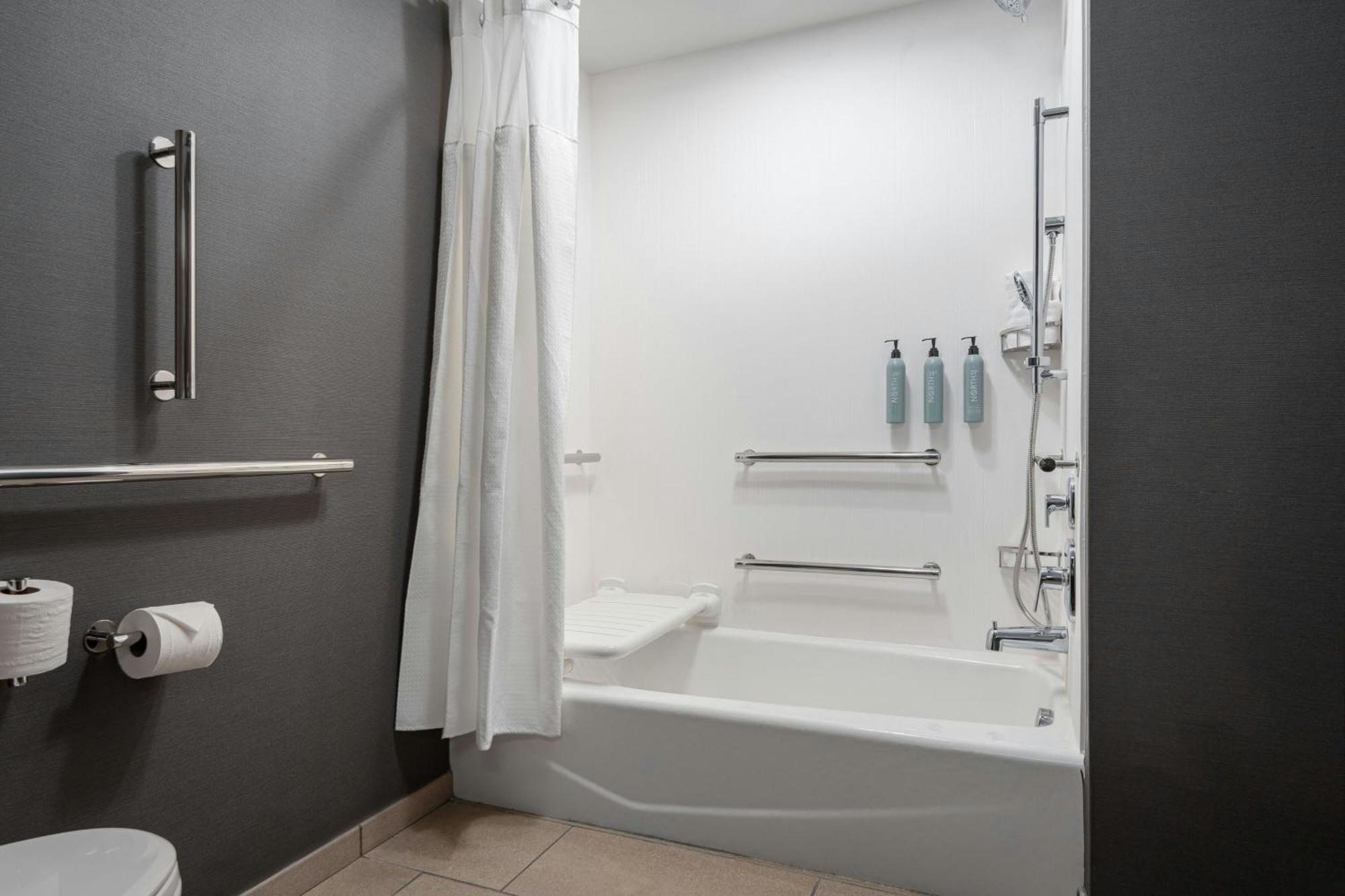 Courtyard By Marriott Cleveland Tn Hotel Buitenkant foto